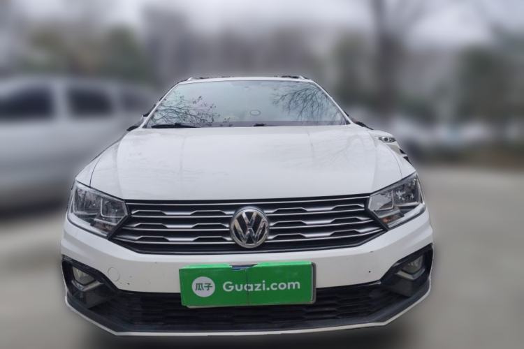 Used Volkswagen C-TREK 2017 230TSI DSG Comfort Version
