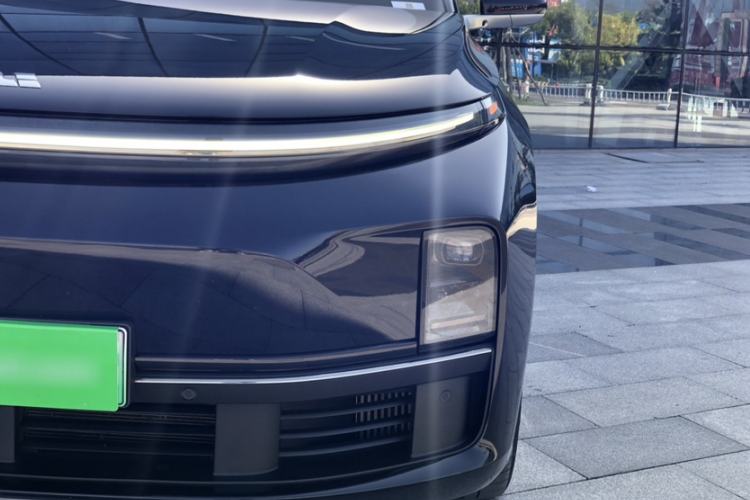 Used Li Auto L7 2023 Air model
