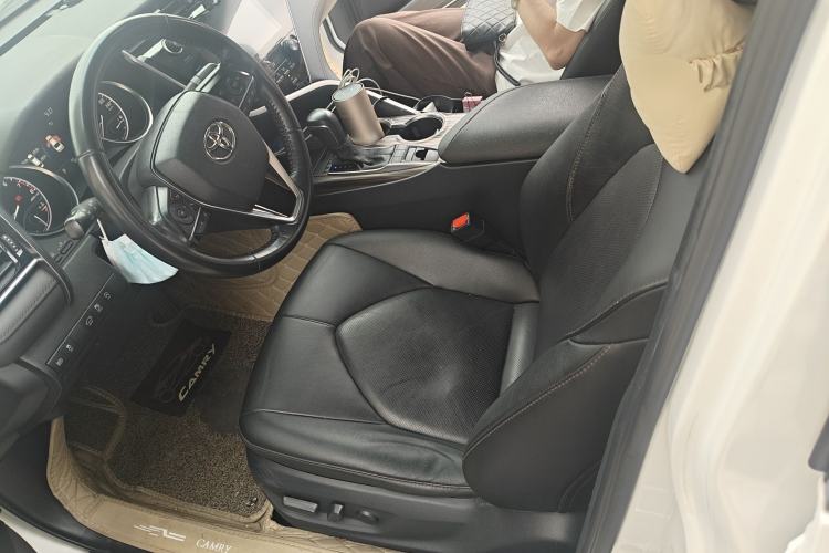 Used Toyota Camry 2019 2.5G Luxury Edition China VI Standard Left Front Seat