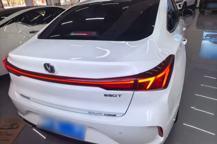 Used Changan Eado 2023 Changan Edition PLUS Blue Whale NE 1.4T GDI DCT Prestige Version
