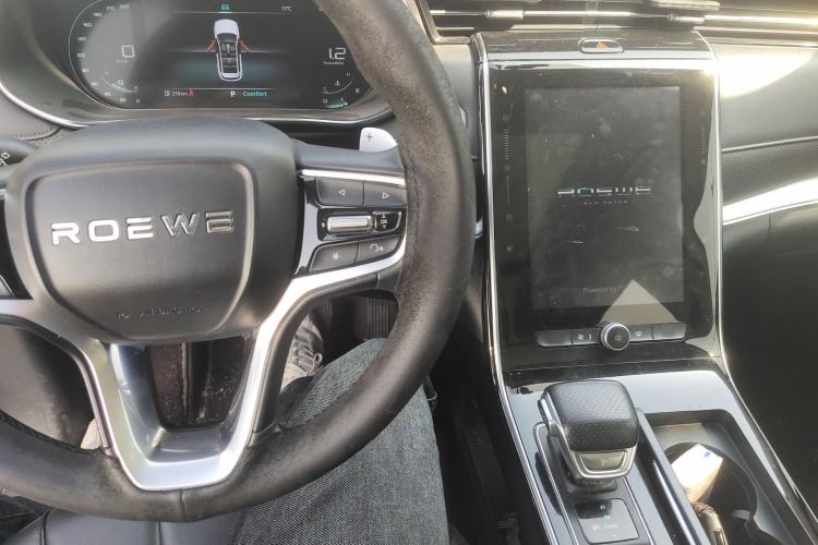 Used Roewe RX5 MAX 2021 Supreme Series 300TGI Automatic Luxury Cabin Edition Center Console