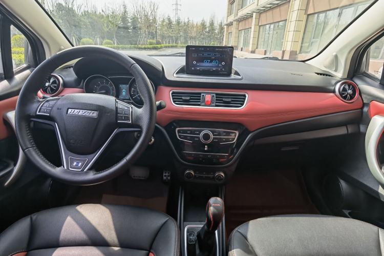 Used Haval H1 2016 Blue Label 1.5L AMT Luxury Model
