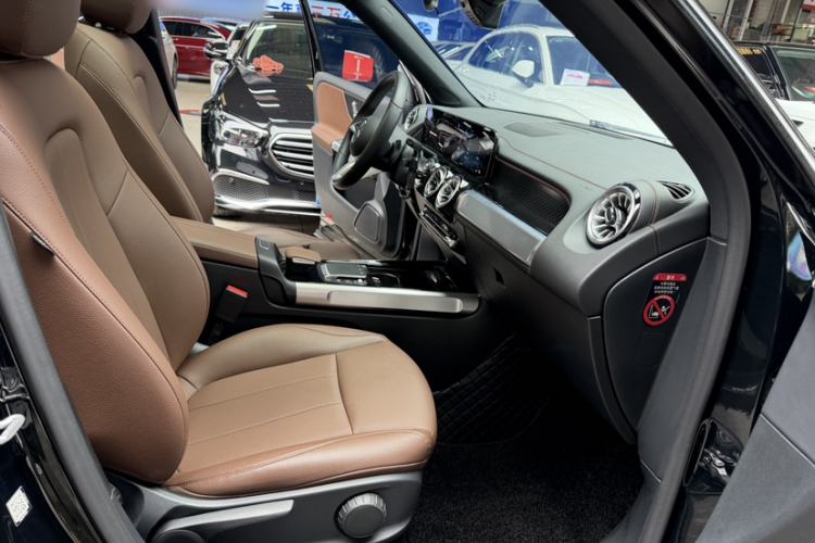 Used Mercedes-Benz GLB 2024 GLB 220 Dynamic Edition
