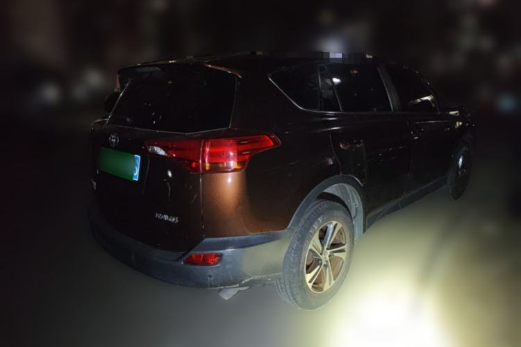 Used Toyota RAV4 2015 2.0L CVT Two-Wheel Drive Urban Edition Rear Right 45 Deg