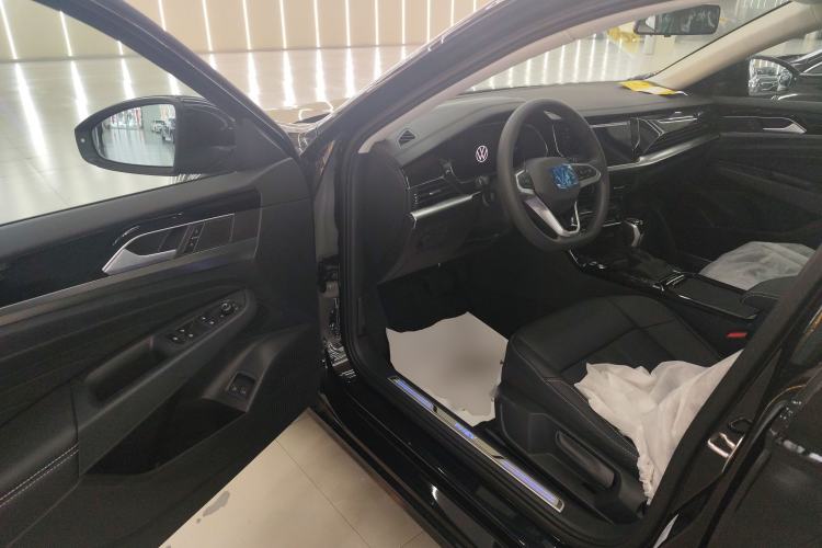 Used Volkswagen Passat New Energy 2025 430 PHEV Hybrid Business Edition
