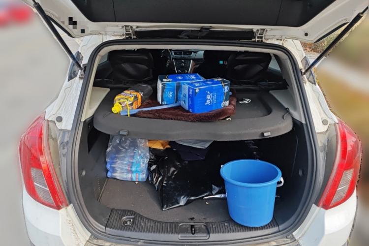 Used Buick Encore 2015 1.4T Automatic Two-Wheel Drive Urban Elite Version