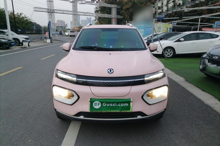 Used Dongfeng NAMMI BOX 2022 Revised Light Wind Edition 201 km Standard Version
