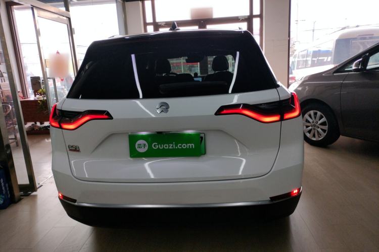 Used Nio ES8 2020 415 KM Signature Edition 7-Seater Version
