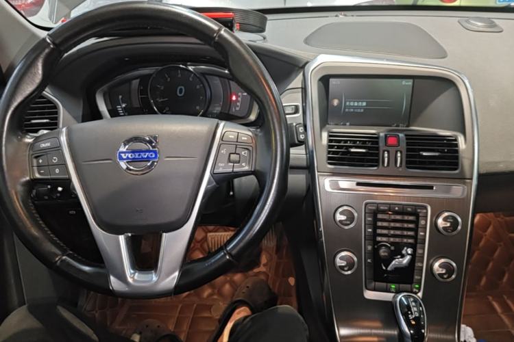 Used Volvo XC60 2016 T5 Smart Version
