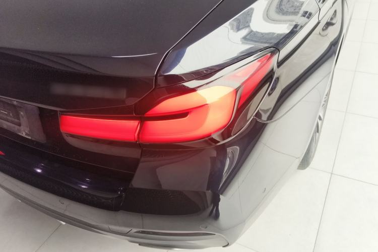 Used BMW 5 Series 2023 530Li Leading Model M Sport Package
