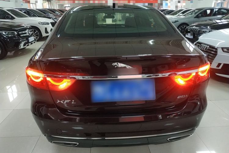 Used Jaguar XFL 2019 XFL 2.0T 200PS Two-Wheel-Drive Luxury Edition Rear