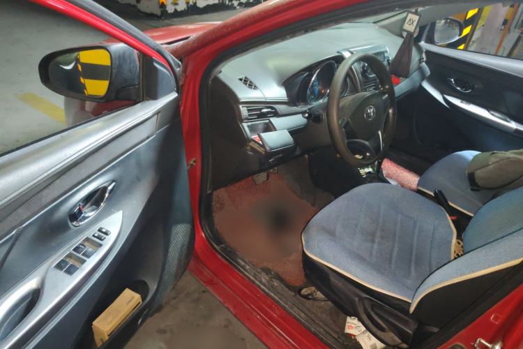 Used Toyota YARiS L Zhi Xuan 2015 1.5E Automatic Charm Edition