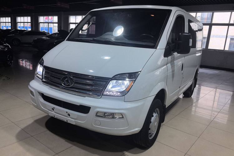 Used SAIC MAXUS Xintu V80 2021 2.0T PLUS AMT City Edition Short Wheelbase Ultra-Low Roof 5/6-Seater