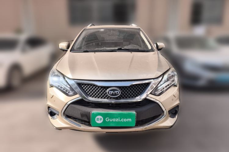 Used BYD Tang New Energy 2015 2.0T Four-Wheel-Drive Flagship Model