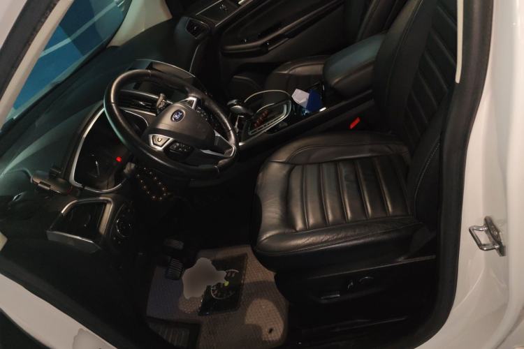 Used Ford Edge 2016 EcoBoost 245 Two-Wheel-Drive Titanium 7-Seater Left Front Seat