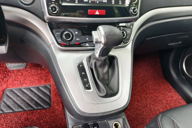 Used Haval M6 2019 1.5T DCT Two-Wheel Drive Elite Version China VI Standard
