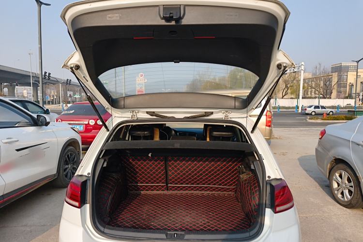 Used Volkswagen Golf 2018 230TSI Automatic Comfort Model