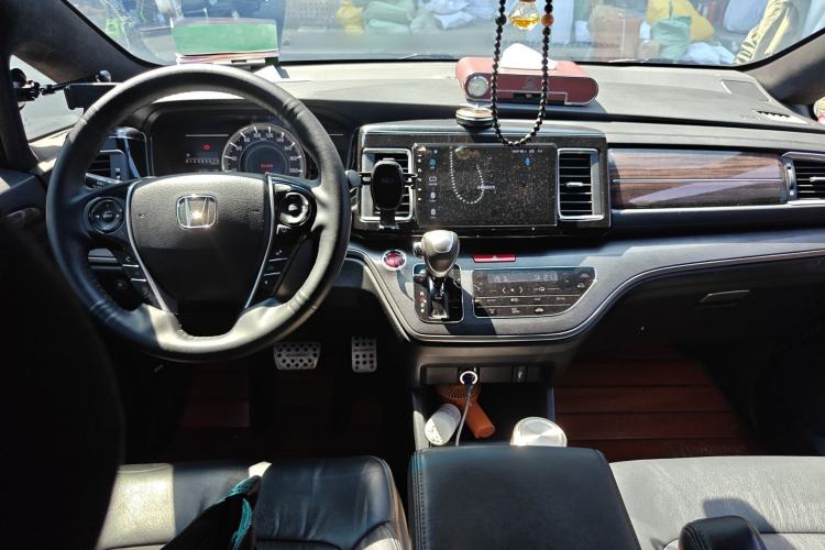 Used Honda Elysion 2016 2.4L Supreme Edition