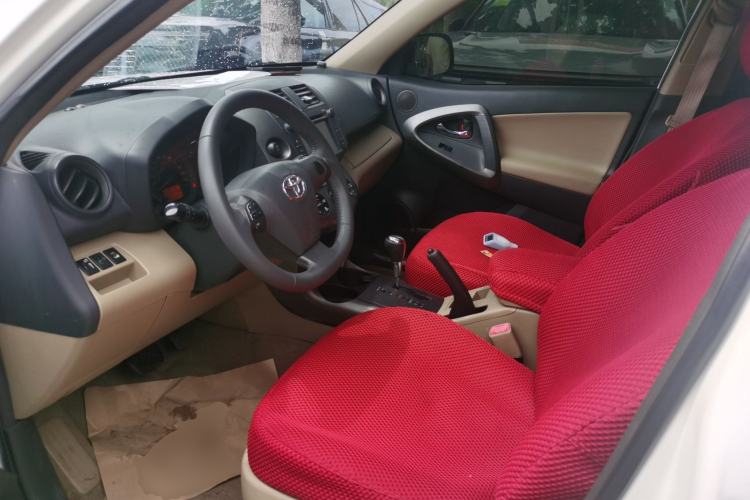 Used Toyota RAV4 2011 2.4L Automatic 4x4 Supreme Navigation Edition
