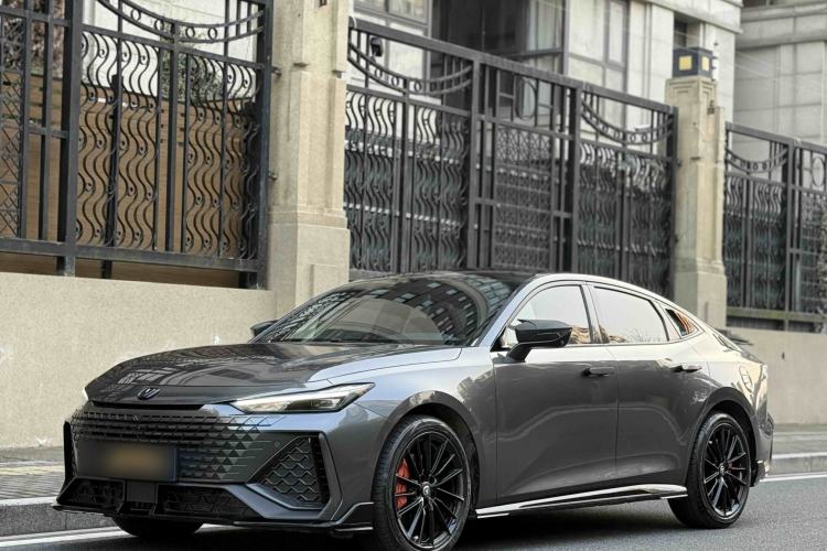 Used Changan UNI-V 2023 2.0T Leading-Speed Edition
