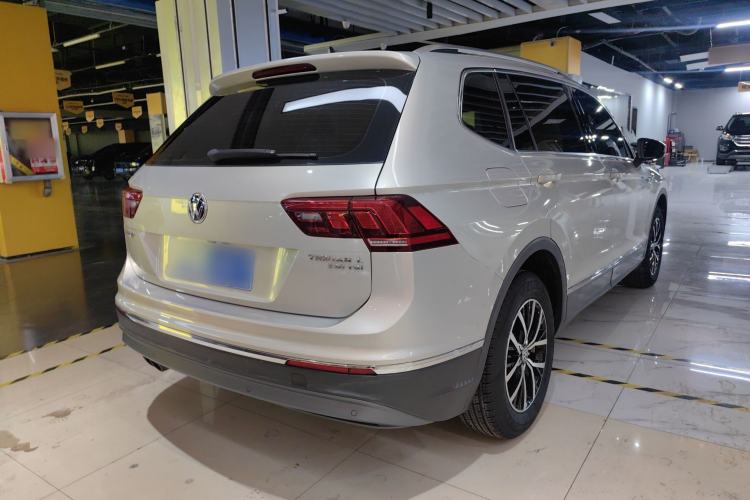 Used Volkswagen Tiguan L 2017 330TSI Automatic Two-Wheel Drive Comfort Edition