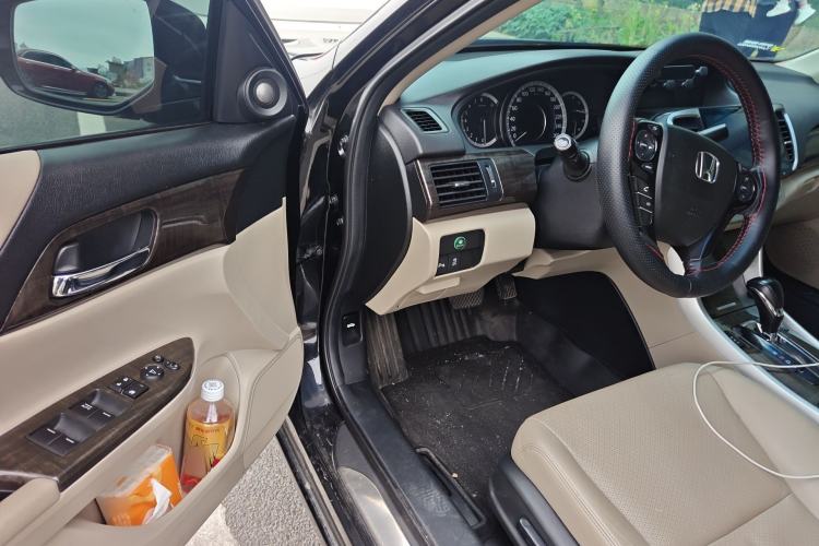 Used Honda Accord 2014 2.4L EX Luxury Edition Driver Seat