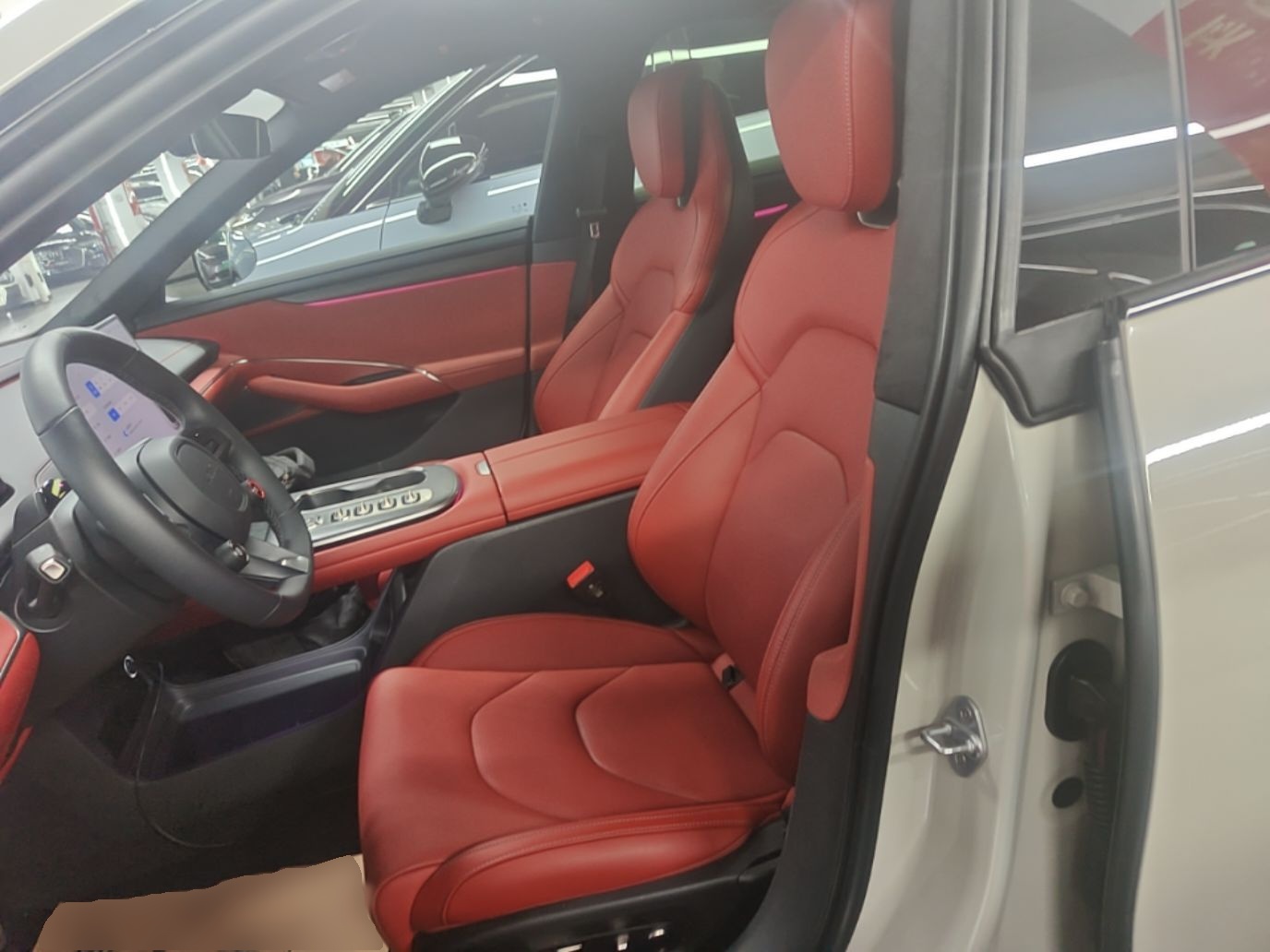Xiaomi Auto SU7 2024 Four-Wheel Drive Ultra-Long Range Advanced Intelligent Driving Max Edition — снимка 17