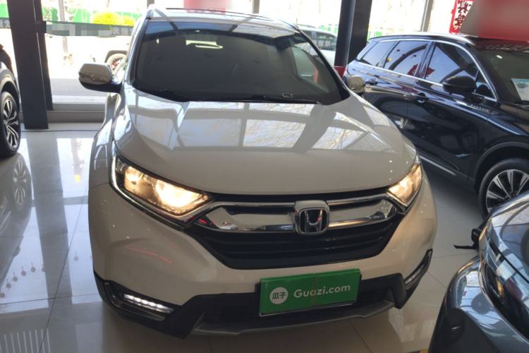 Used Honda CR-V 2017 240TURBO CVT Front-Wheel Drive Fashion Edition Front