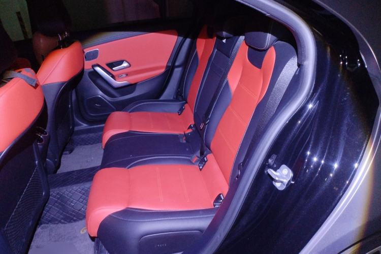 Used Mercedes-Benz A AMG 2025-Year Restyled AMG A 35 L 4MATIC
