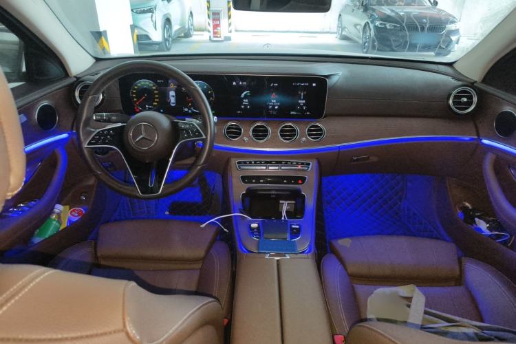 Used Mercedes-Benz E-Class 2022 Second Facelift E 300 L Fashion Edition
