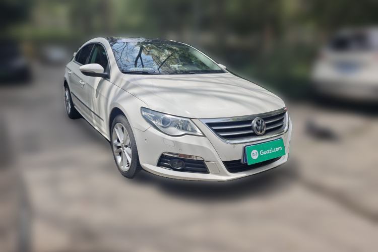 Used Volkswagen FAW-Volkswagen CC 2013 1.8TSI Luxury Model Front Right 45 Deg