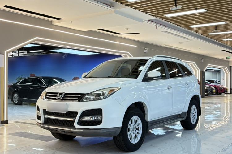 Used JMC Yusheng S350 2013 2.4T Automatic 2WD Diesel Luxury Edition 5 Seats