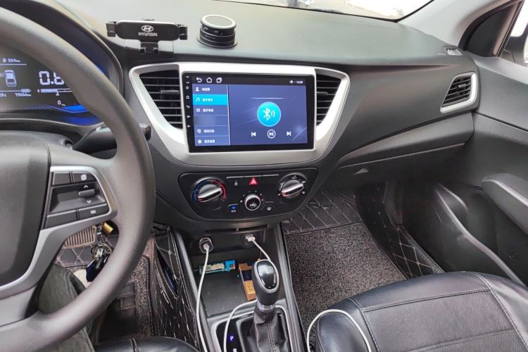 Used Hyundai Verna (new generation) 2020 1.4L CVT GLS Cool Edition Audio And AC Panel