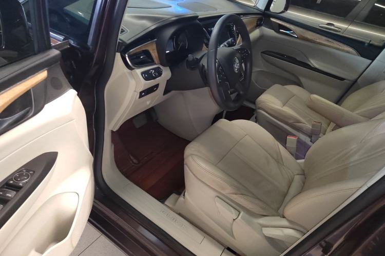 Used Buick GL8 2018 ES 28T Comfort Model China VI Standard Driver Seat