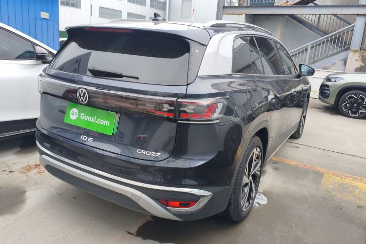 Used Volkswagen ID.6 CROZZ 2022 Long-Range PRO Edition Rear Right 45 Deg