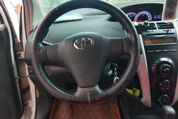 Used Toyota Yaris 2011 1.6E Automatic Charm Edition