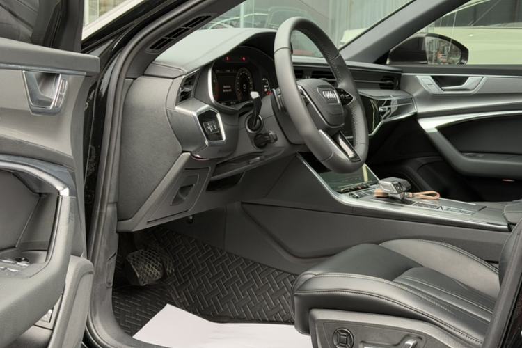 Used Audi A6L 2023 Revised 45 TFSI Prestige Dynamic Edition