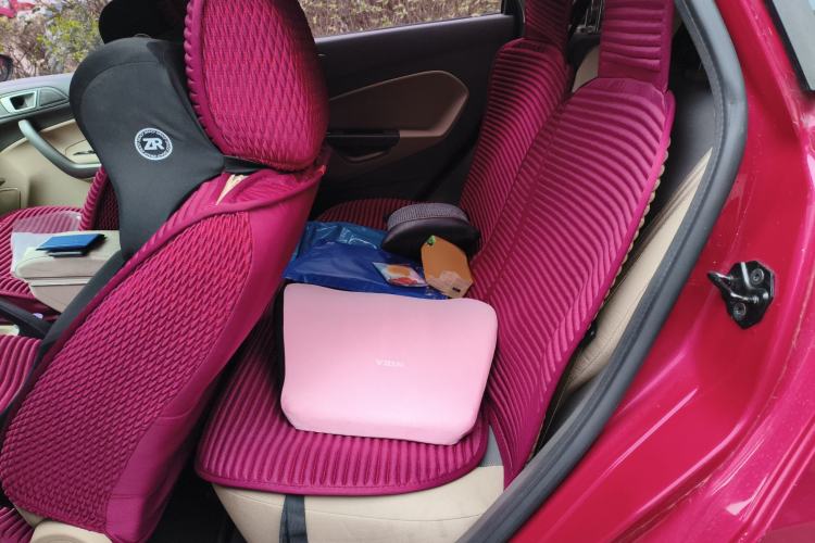 Used Ford Fiesta 2011 Hatchback 1.5L Automatic Fashion Edition
