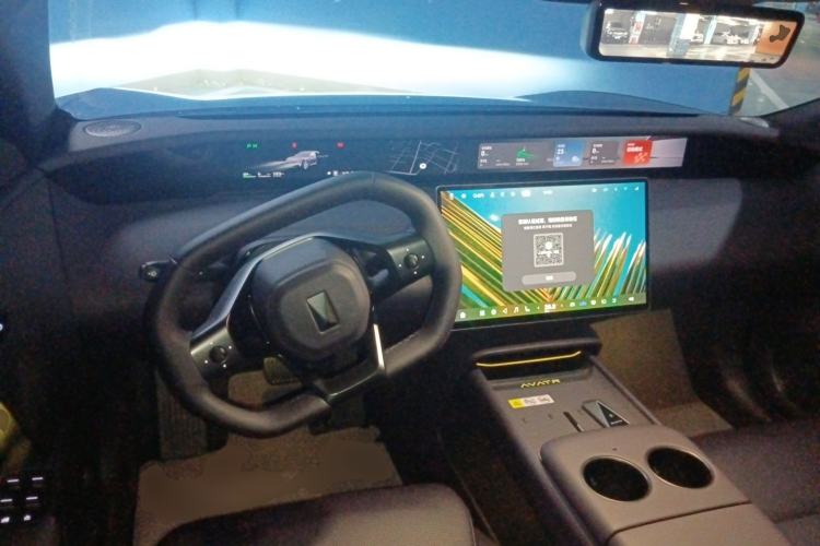 Used Avatr 06 2025 Ultra Pure Electric Edition Center Console