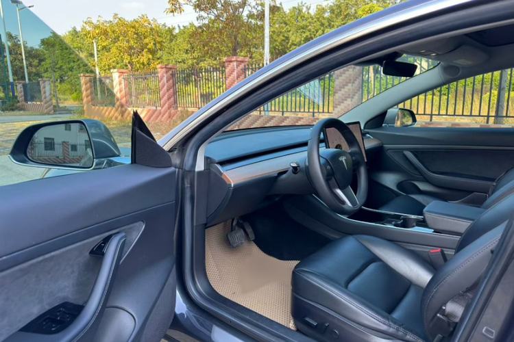 Used Tesla Model 3 (Import) 2019 Standard Range Rear-Wheel Drive Upgraded Version (52 kWh)