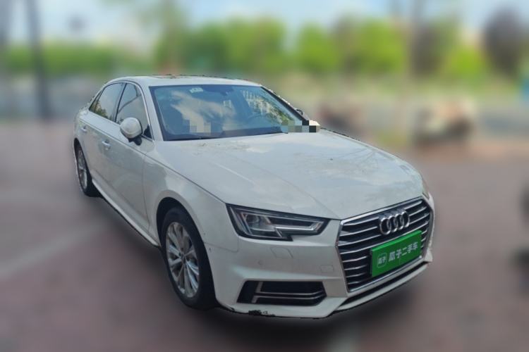 Used Audi A4L 2019 40 TFSI Ambition China VI
