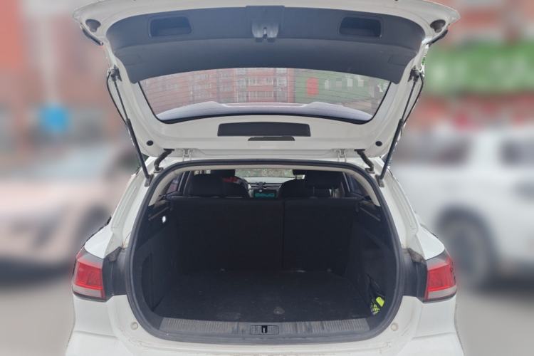 Used Roewe Ei5 2020 Luxury Edition Trunk