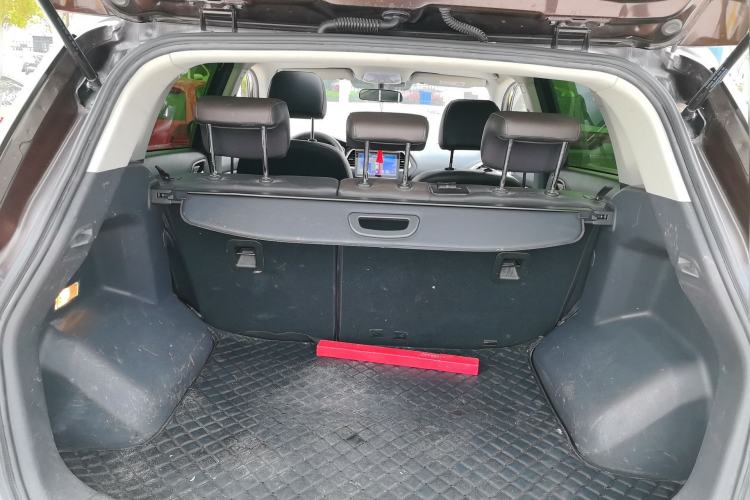 Used GAC Trumpchi GS4 2017 235T Automatic Two-Wheel Drive Elite Edition Trunk