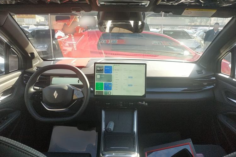 Used Livan Livan 7 2023 605 km ZHU FENG