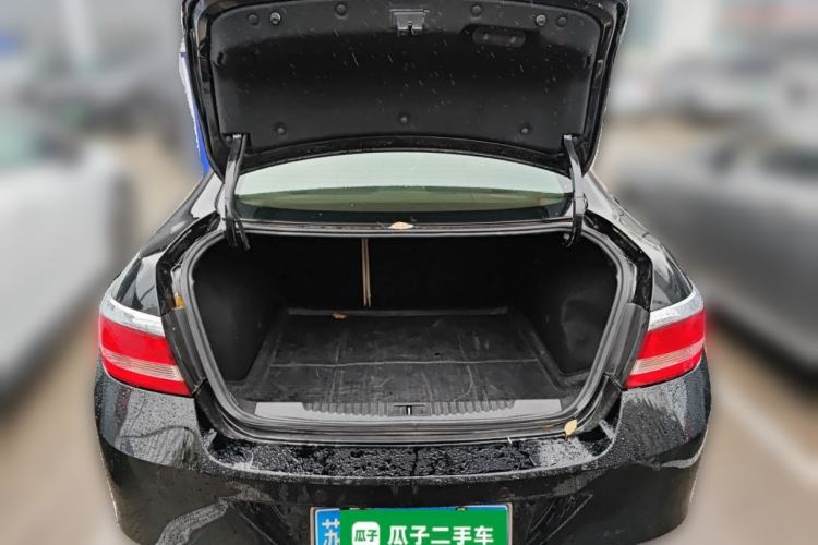 Used Buick GT 2013 GT 1.6L Automatic Fashion Edition Trunk