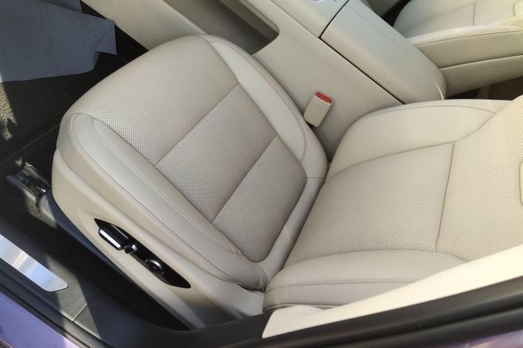 Used Hima AITO M5 2025 Extended-Range Ultra All-Wheel-Drive Version
