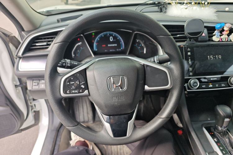 Used Honda Civic 2016 220TURBO CVT Luxury Edition
