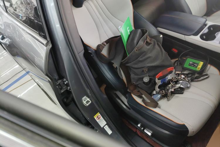 Used BYD Song PLUS New Energy 2024 HONOR Edition DM-i 110km Flagship PLUS
