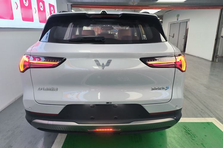 Used Wuling Xingguang S 2025 Model, 130km Flagship Edition Rear