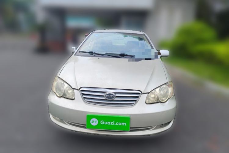 Used BYD F3 2012 Energy-Saving Edition 1.5L Manual Standard Model
